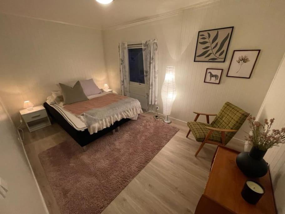 A, The Far End Of Lofoten, Top Apartment. Sorvagen Luaran gambar