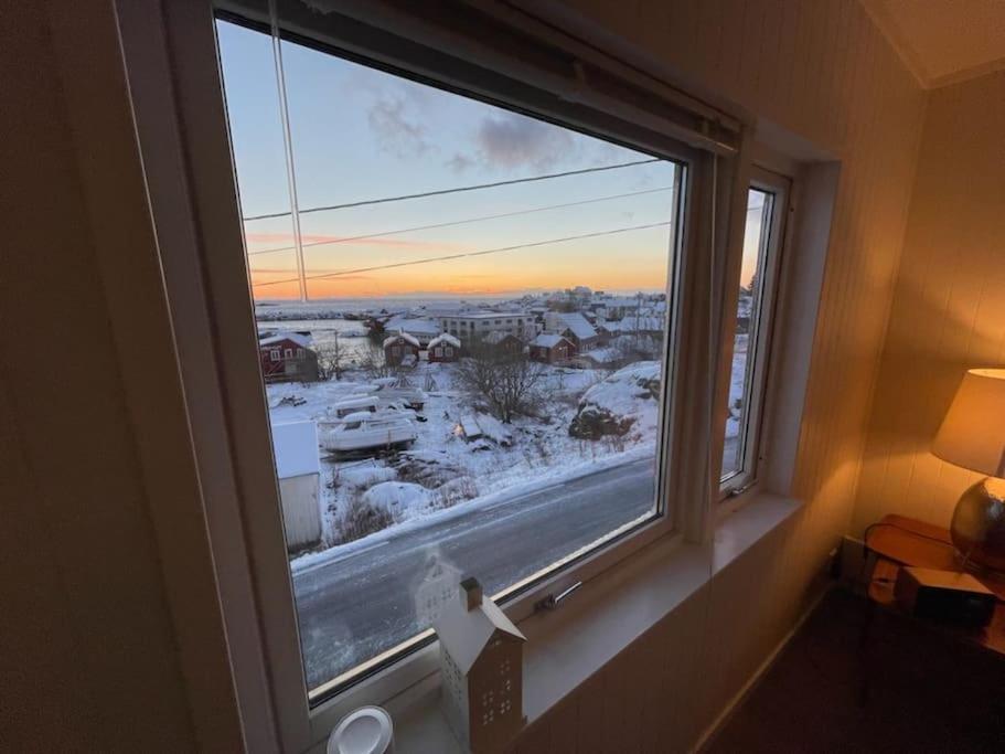 A, The Far End Of Lofoten, Top Apartment. Sorvagen Luaran gambar