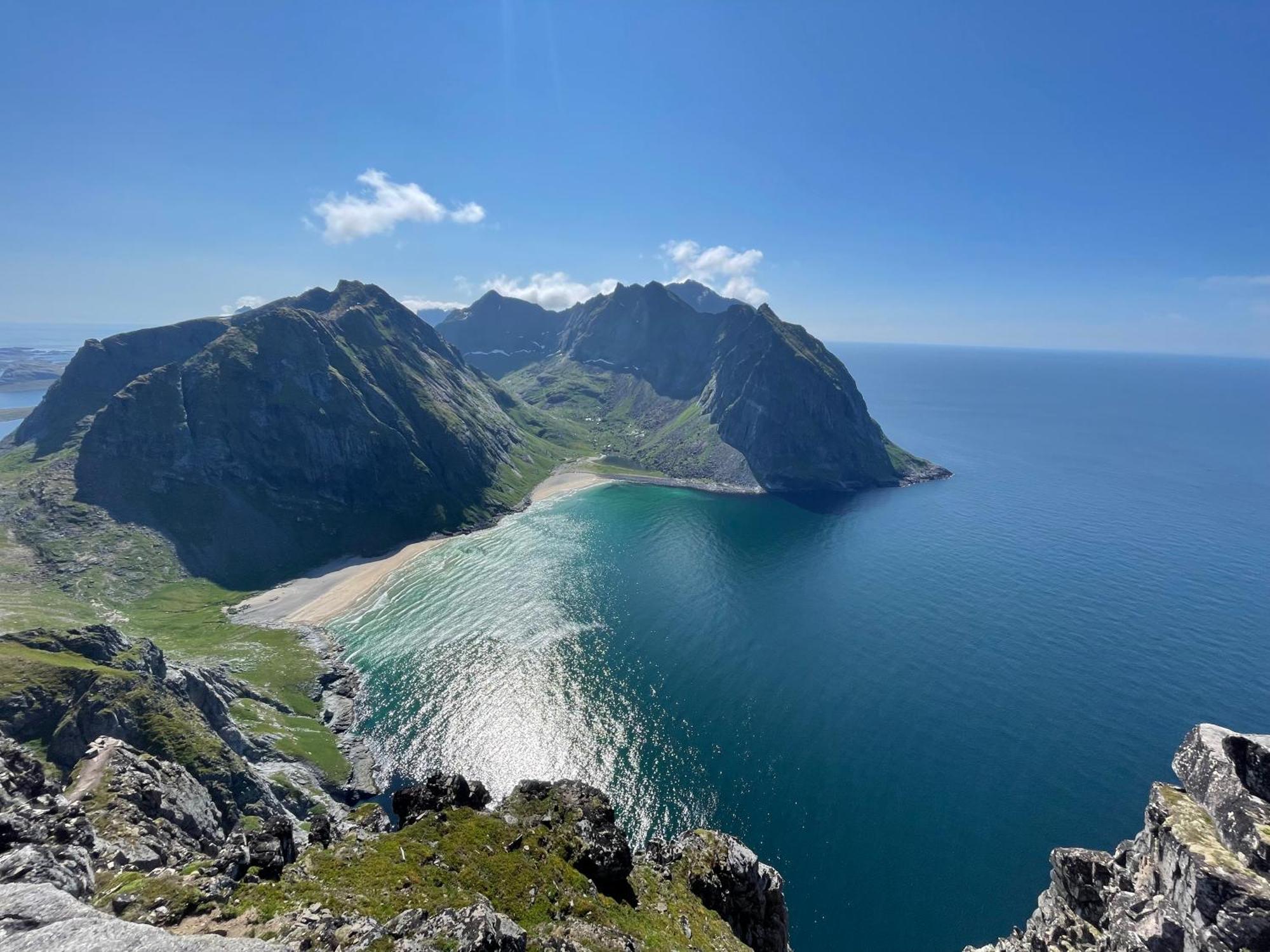 A, The Far End Of Lofoten, Top Apartment. Sorvagen Luaran gambar