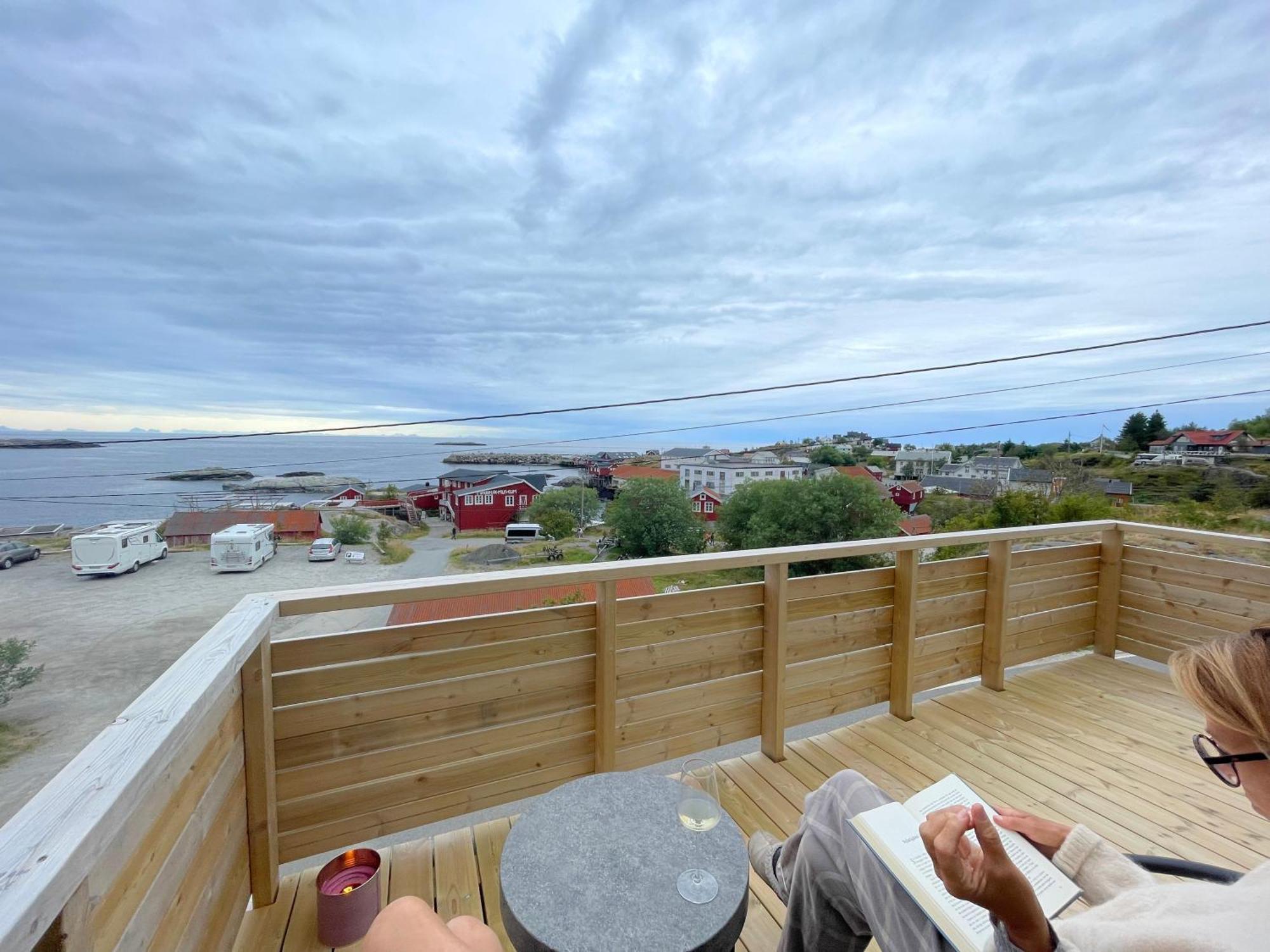 A, The Far End Of Lofoten, Top Apartment. Sorvagen Luaran gambar