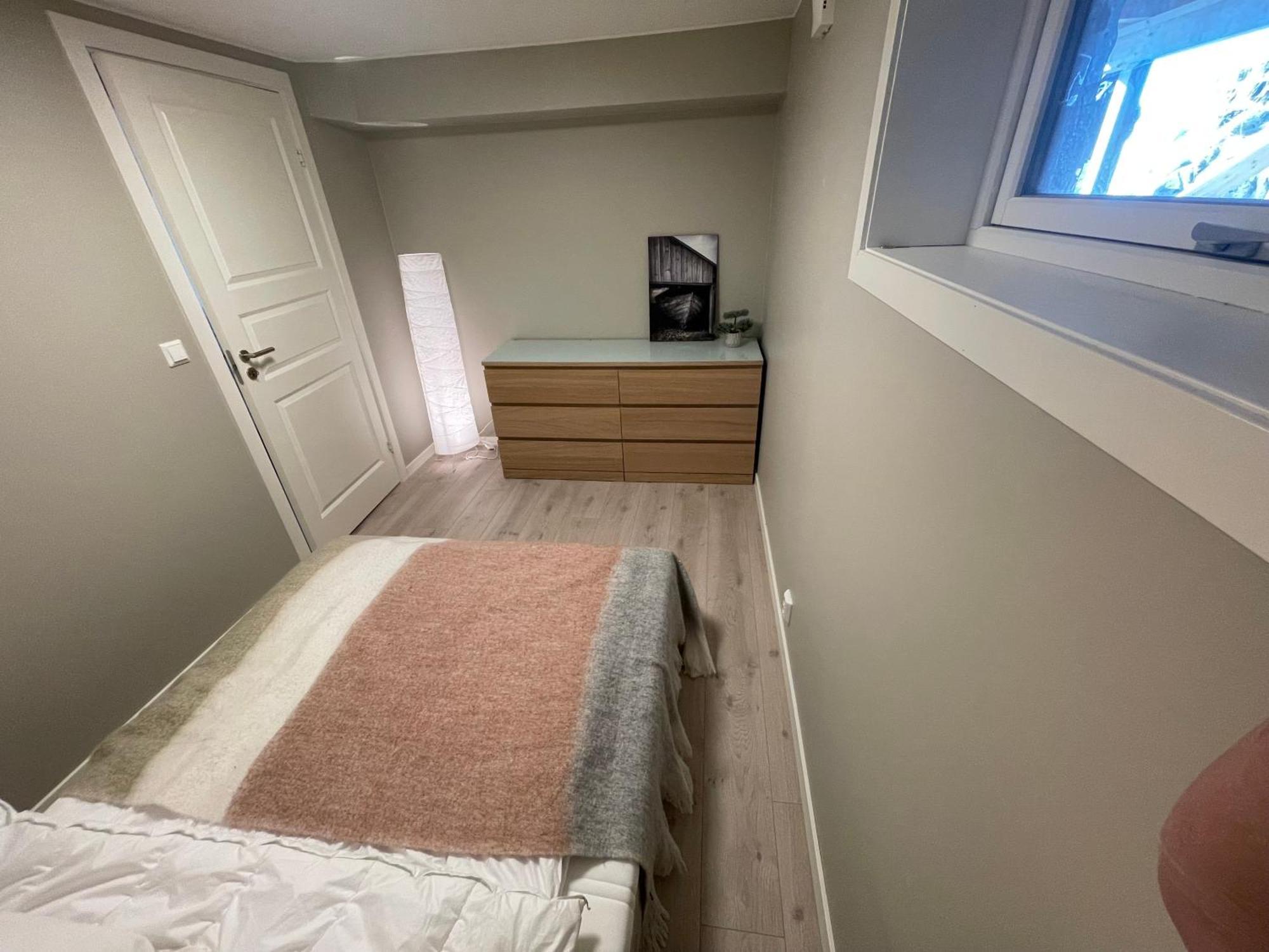 A, The Far End Of Lofoten, Top Apartment. Sorvagen Luaran gambar