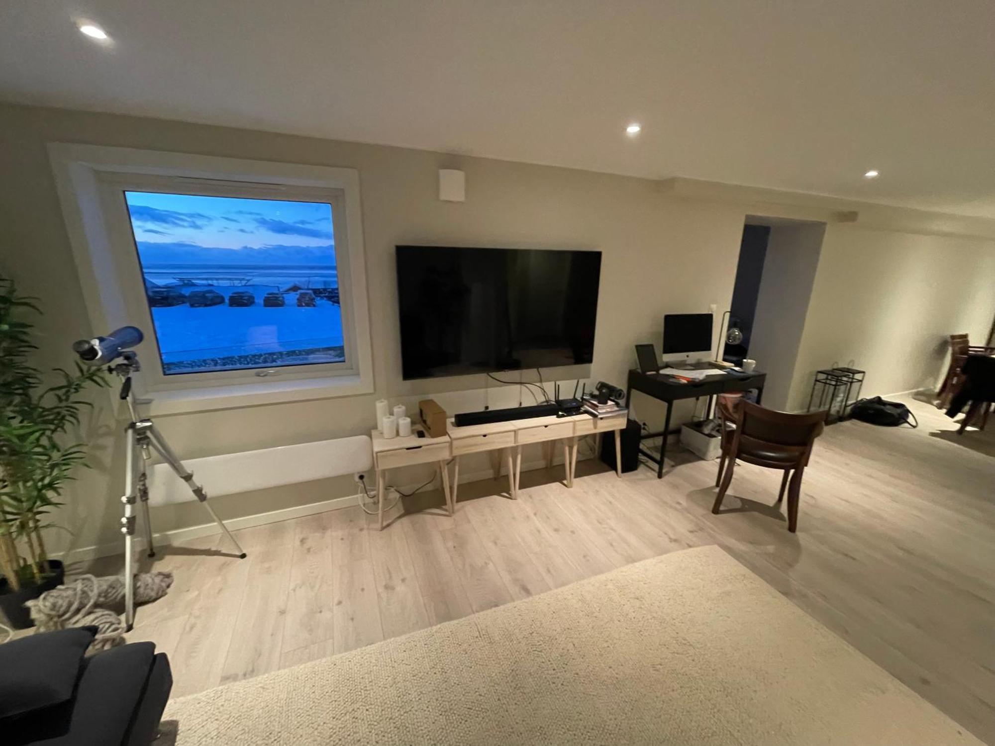 A, The Far End Of Lofoten, Top Apartment. Sorvagen Luaran gambar